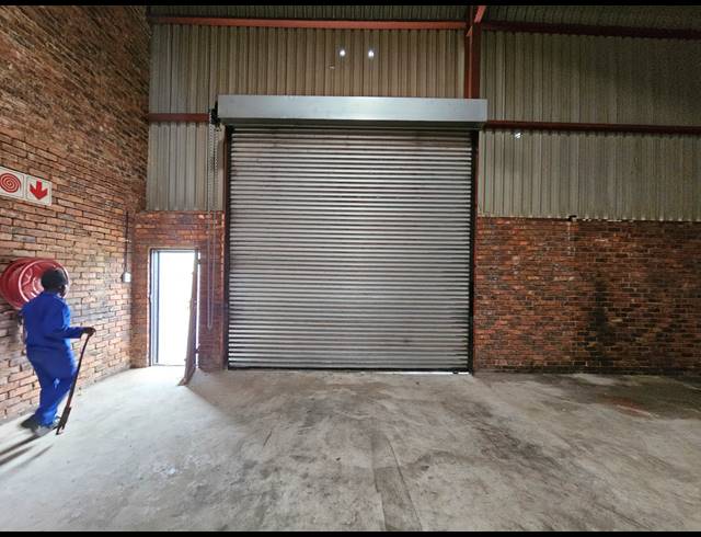 260M² FACTORY TO LET IN ANDERBOLT